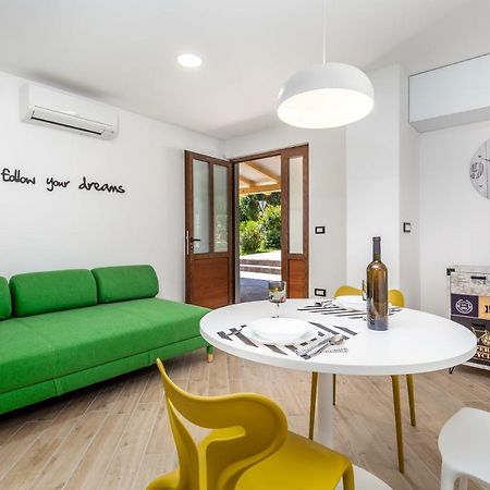 Apartments Linda Moscenicka Draga Ngoại thất bức ảnh